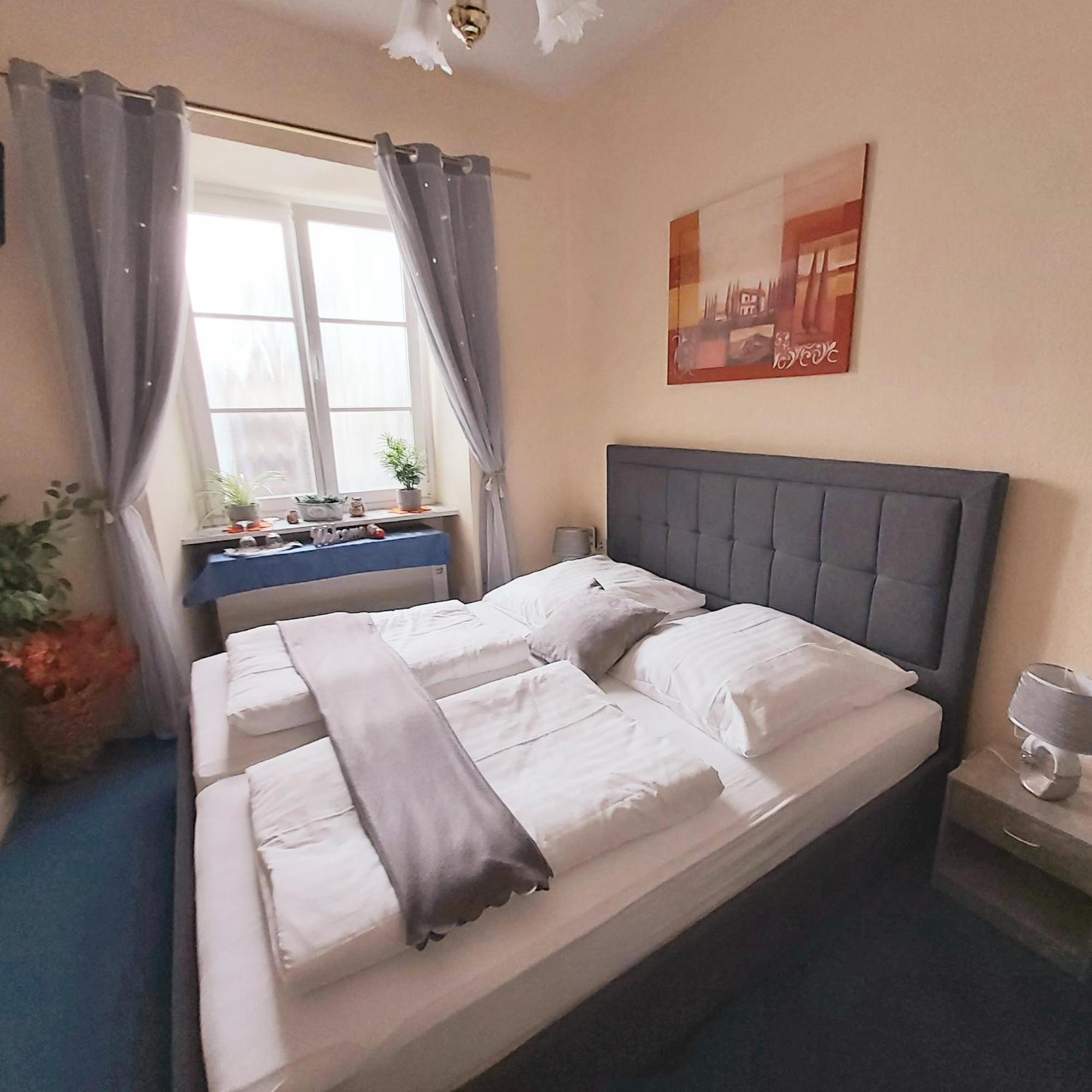 베른카슈텔쿠에스 Kleine Altstadt Oase 아파트 외부 사진
